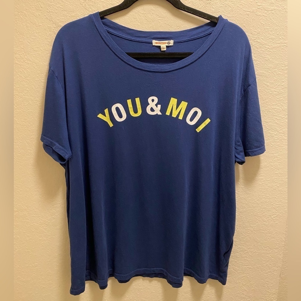 Sundry Blue "You & Moi" Short Sleeve T-Shirt Size Large